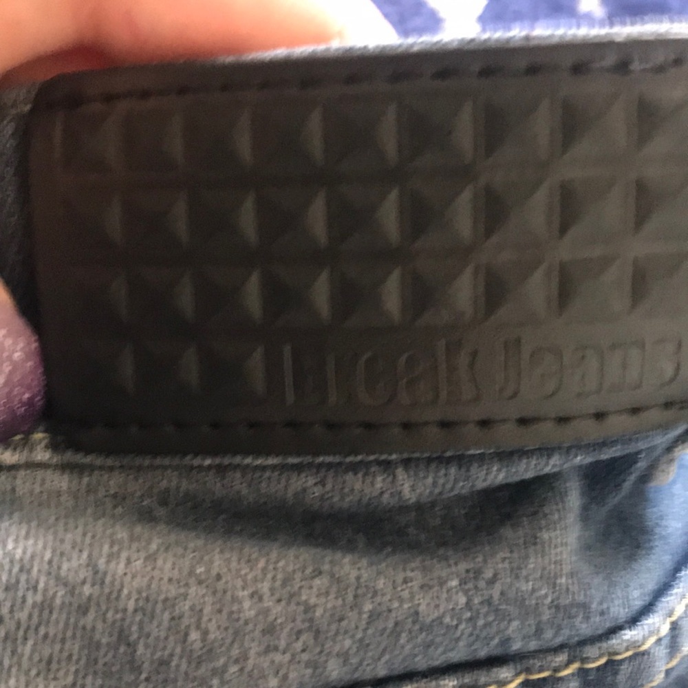 Pants - Picture 3 of 4
